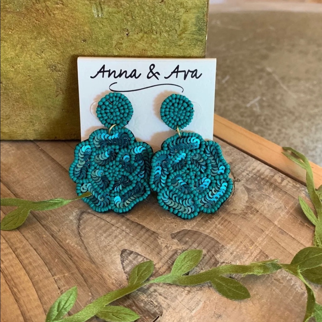 Anna And Ava Turquoise Bead Sequin Pierced 16$